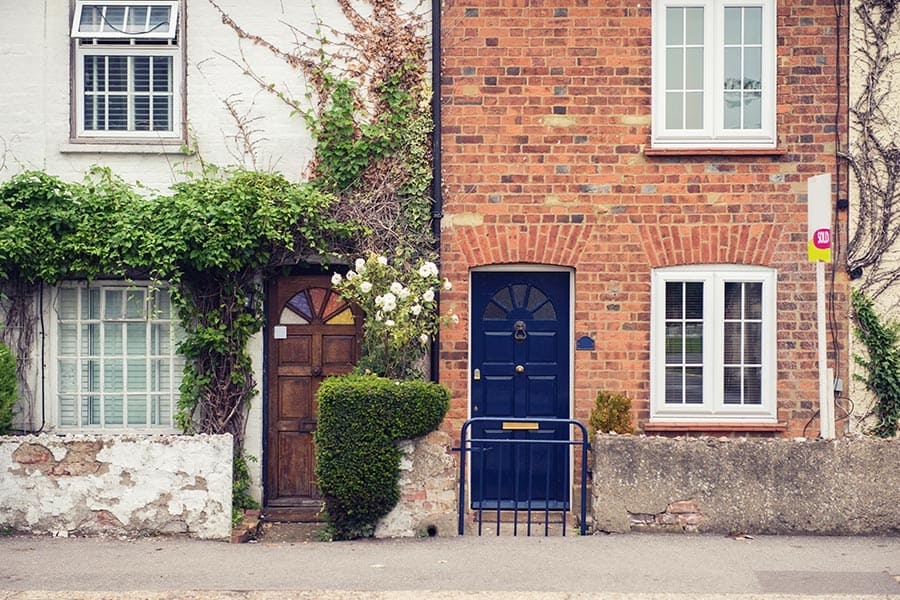 Serving Notice Under the Party Wall Act Milton Keynes